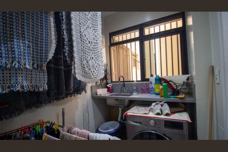 Apartamento à venda com 120m², 3 quartos e 2 vagasCozinha e Área de Serviço