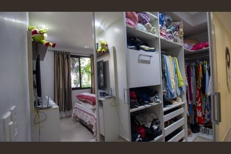 Apartamento à venda com 120m², 3 quartos e 2 vagasSuíte