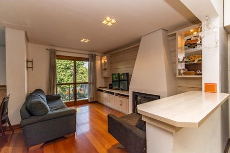 Casa à venda com 250m², 4 quartos e 4 vagas Casa à venda com 250m², 4 quartos e 4 vagasSala