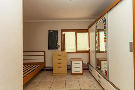 Casa à venda com 250m², 4 quartos e 4 vagas Casa à venda com 250m², 4 quartos e 4 vagasQuarto 2