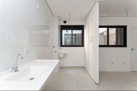 Apartamento à venda com 47m², 2 quartos e 1 vaga Apartamento à venda com 47m², 2 quartos e 1 vagaSala/Cozinha