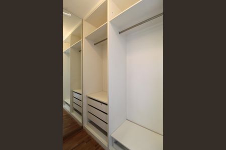 Apartamento à venda com 112m², 3 quartos e 2 vagasCloset da Suíte