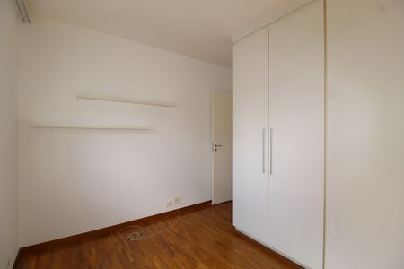 Apartamento à venda com 112m², 3 quartos e 2 vagasQuarto 2