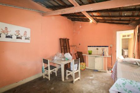 Casa à venda com 100m², 1 quarto e sem vaga Casa à venda com 100m², 1 quarto e sem vagaEdícula