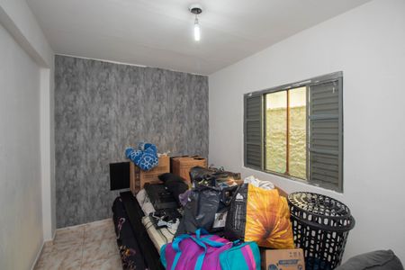 Casa à venda com 408m², 6 quartos e 2 vagas Casa à venda com 408m², 6 quartos e 2 vagasQuarto 2