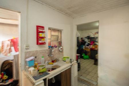 Casa à venda com 408m², 6 quartos e 2 vagas Casa à venda com 408m², 6 quartos e 2 vagasCozinha 2