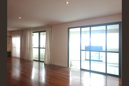 Apartamento à venda com 191m², 3 quartos e 3 vagas Apartamento à venda com 191m², 3 quartos e 3 vagasSala