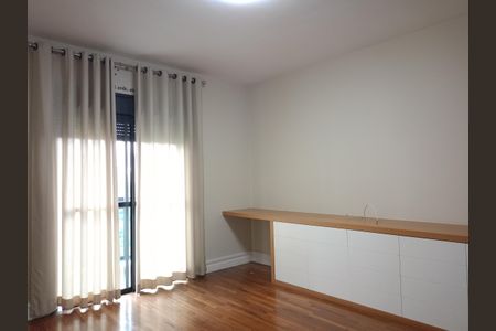 Apartamento à venda com 191m², 3 quartos e 3 vagas Apartamento à venda com 191m², 3 quartos e 3 vagasSuíte 1