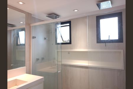 Apartamento à venda com 191m², 3 quartos e 3 vagas Apartamento à venda com 191m², 3 quartos e 3 vagasBanheiro da Suíte 3