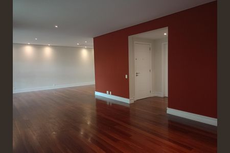 Apartamento à venda com 191m², 3 quartos e 3 vagas Apartamento à venda com 191m², 3 quartos e 3 vagasSala
