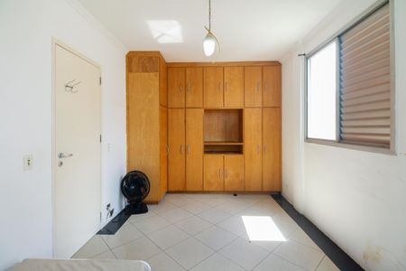 Apartamento à venda com 69m², 1 quarto e 1 vaga Apartamento à venda com 69m², 1 quarto e 1 vagaQuarto