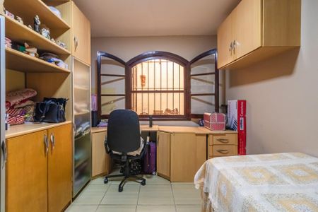 Casa à venda com 220m², 3 quartos e 5 vagasQuarto 1