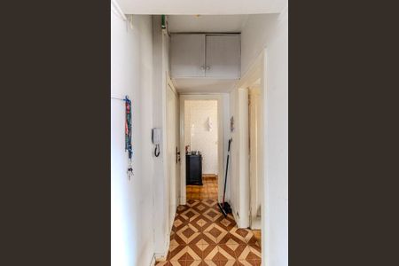 Apartamento à venda com 64m², 2 quartos e sem vagaCorredor de Entrada