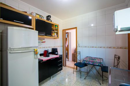 Apartamento à venda com 57m², 2 quartos e 1 vaga Apartamento à venda com 57m², 2 quartos e 1 vagaCozinha