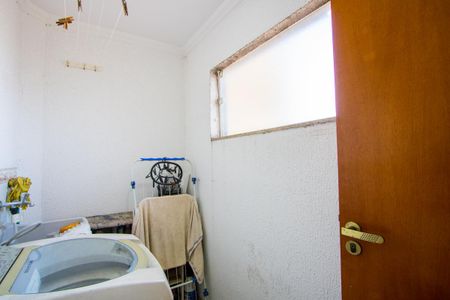 Apartamento à venda com 57m², 2 quartos e 1 vaga Apartamento à venda com 57m², 2 quartos e 1 vagaÁrea de serviço