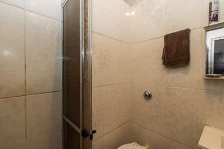 Casa à venda com 150m², 3 quartos e 2 vagasBanheiro da Suíte