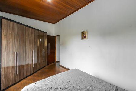 Casa à venda com 150m², 3 quartos e 2 vagasQuarto 1