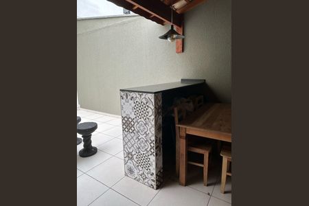 Casa à venda com 360m², 4 quartos e 4 vagas Casa à venda com 360m², 4 quartos e 4 vagasÁrea Externa
