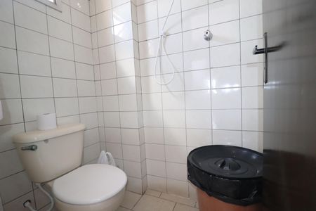 Apartamento à venda com 80m², 3 quartos e 1 vagaBanheiro 2