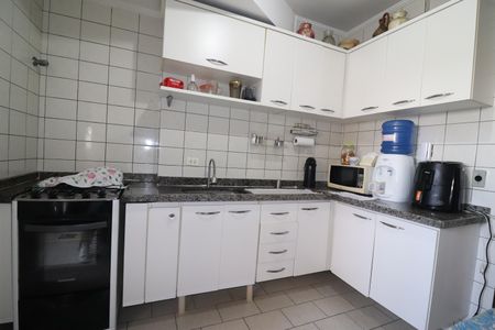 Apartamento à venda com 80m², 3 quartos e 1 vagaCozinha