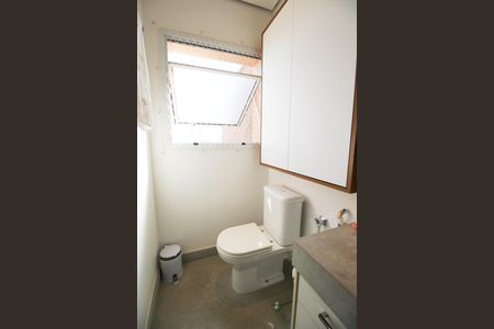 Apartamento à venda com 155m², 2 quartos e 2 vagas Apartamento à venda com 155m², 2 quartos e 2 vagasBanheiro da Suíte 2