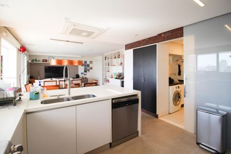 Apartamento à venda com 155m², 2 quartos e 2 vagas Apartamento à venda com 155m², 2 quartos e 2 vagasCozinha