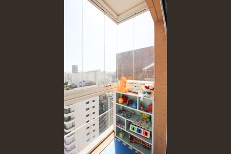 Apartamento à venda com 155m², 2 quartos e 2 vagas Apartamento à venda com 155m², 2 quartos e 2 vagasVaranda da Suíte 2