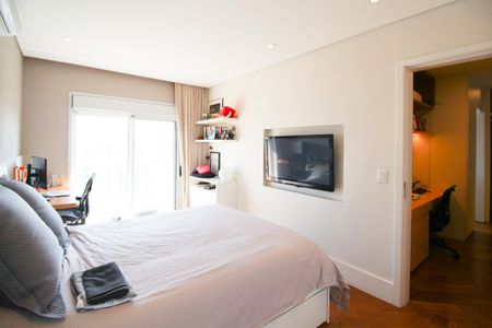 Apartamento à venda com 155m², 2 quartos e 2 vagas Apartamento à venda com 155m², 2 quartos e 2 vagasSuíte 1