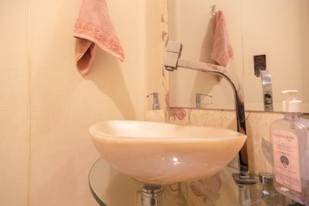 Apartamento à venda com 115m², 3 quartos e 1 vaga Apartamento à venda com 115m², 3 quartos e 1 vagaLavabo