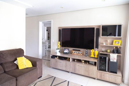 Apartamento à venda com 115m², 3 quartos e 1 vaga Apartamento à venda com 115m², 3 quartos e 1 vagaSala