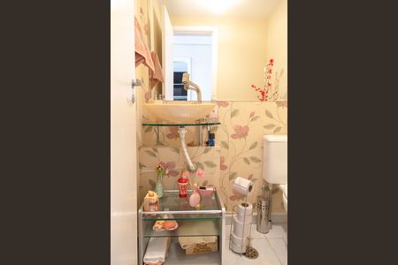 Apartamento à venda com 115m², 3 quartos e 1 vaga Apartamento à venda com 115m², 3 quartos e 1 vagaLavabo