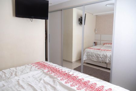 Apartamento à venda com 115m², 3 quartos e 1 vaga Apartamento à venda com 115m², 3 quartos e 1 vagaQuarto 2