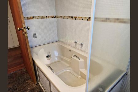 Apartamento à venda com 299m², 4 quartos e 4 vagas