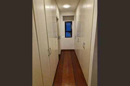 Apartamento à venda com 299m², 4 quartos e 4 vagas