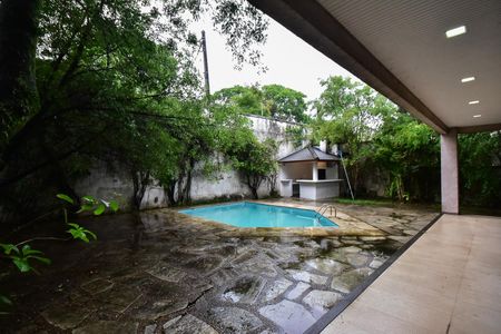 Casa para alugar com 512m², 5 quartos e 6 vagasPiscina Piscina
