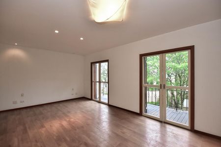 Casa para alugar com 512m², 5 quartos e 6 vagasSuíte 4