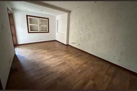 Casa à venda com 512m², 5 quartos e 6 vagas