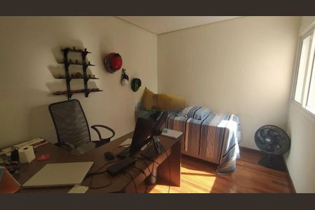 Apartamento à venda com 129m², 4 quartos e 2 vagas