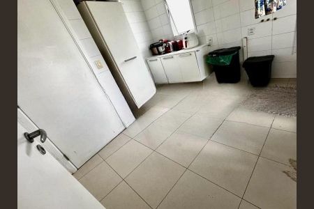 Apartamento à venda com 135m², 3 quartos e 3 vagas