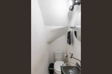 Casa de condomínio à venda com 94m², 2 quartos e 2 vagas Casa de condomínio à venda com 94m², 2 quartos e 2 vagasLavabo