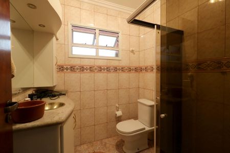 Casa à venda com 195m², 3 quartos e 4 vagasBanheiro Social