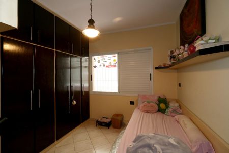 Casa à venda com 195m², 3 quartos e 4 vagasQuarto 2