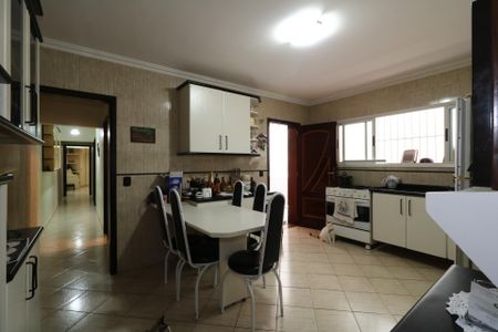 Casa à venda com 195m², 3 quartos e 4 vagasCozinha