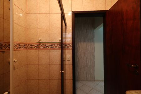 Casa à venda com 195m², 3 quartos e 4 vagasBanheiro Social