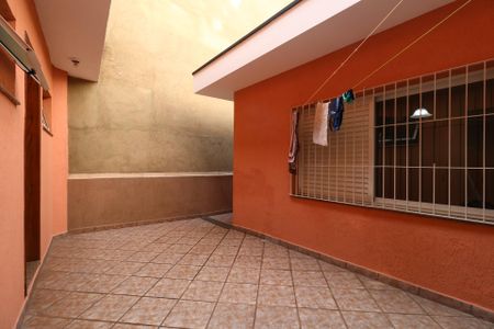 Casa à venda com 195m², 3 quartos e 4 vagasQuintal