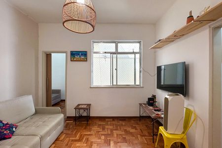 Apartamento à venda com 65m², 2 quartos e 1 vaga Apartamento à venda com 65m², 2 quartos e 1 vagaSala