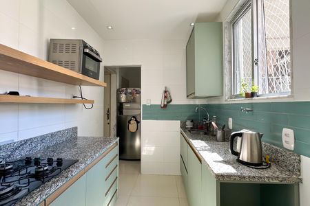 Apartamento à venda com 65m², 2 quartos e 1 vaga Apartamento à venda com 65m², 2 quartos e 1 vagaCozinha