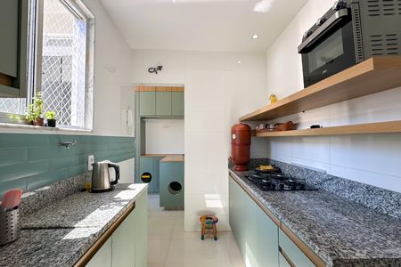 Apartamento à venda com 65m², 2 quartos e 1 vaga Apartamento à venda com 65m², 2 quartos e 1 vagaCozinha