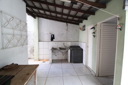 Casa para alugar com 168m², 3 quartos e 4 vagasÁrea de Serviço