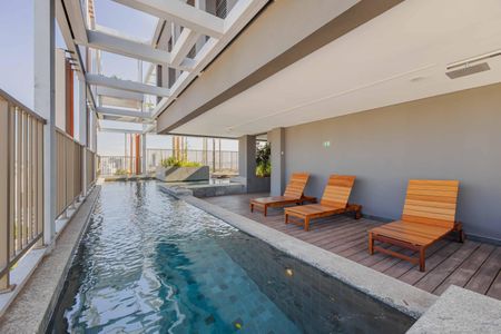 Studio à venda com 24m², 1 quarto e sem vagaPiscina